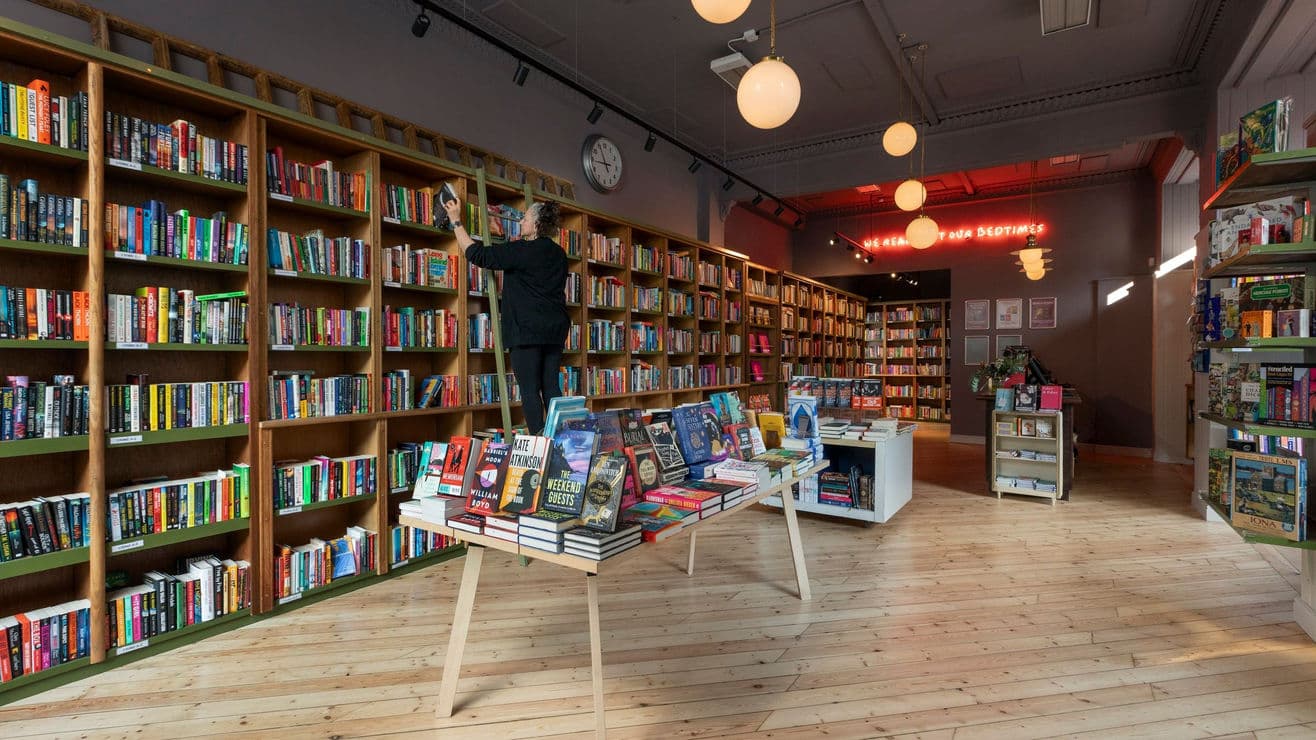 An Evening at The Edinburgh Bookshop